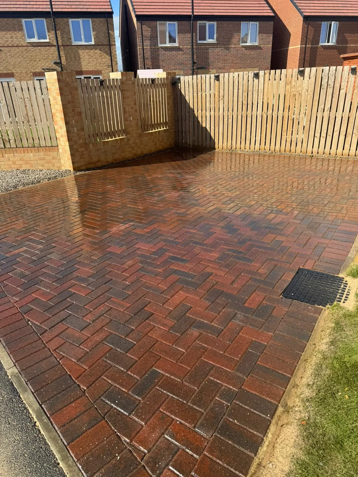 Driveway and patio cleaning work